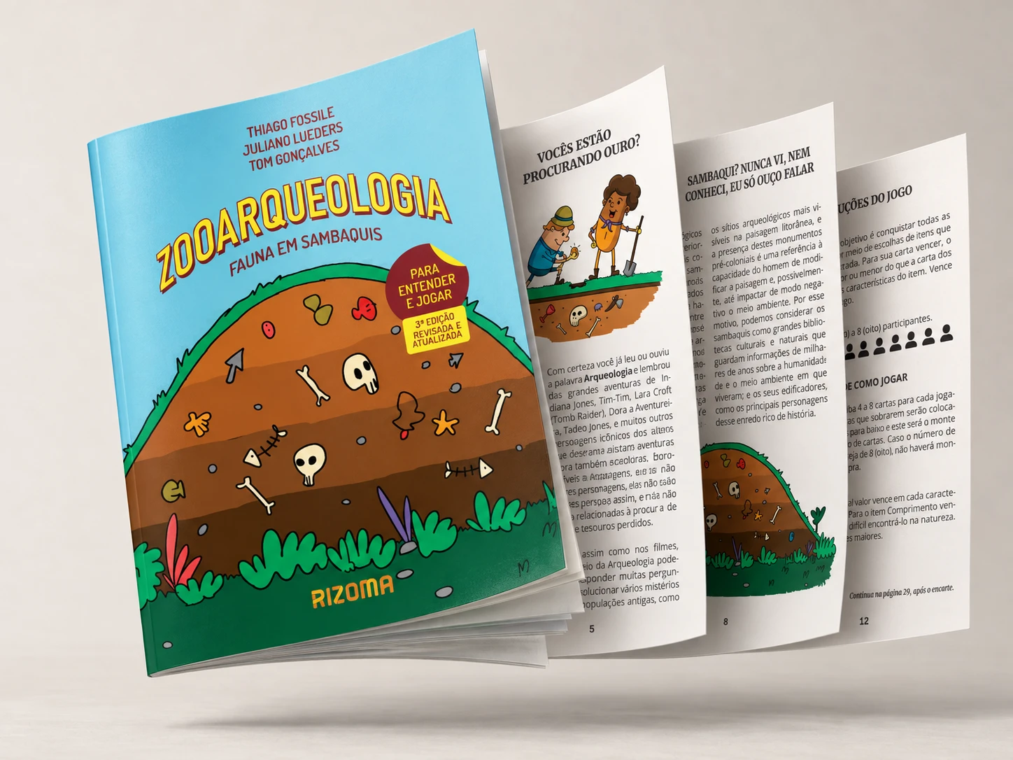Livreto Zooarqueologia: Fauna em Sambaquis, com a capa ilustrada de um sambaqui em corte e três páginas internas abertas